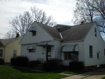  440 E 326th St, Willowick, OH photo