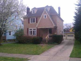  917 Cambridge Rd, Cleveland Heights, OH photo