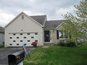  2300 Maribeth Pl, Grove City, OH photo