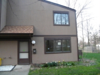  26635 Lake Of The Falls Blvd, Olmstead Falls, OH photo