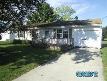  1161 Colonial Ave, Marion, OH photo