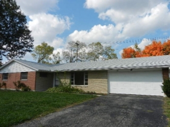  413 N Eppington Dr, Trotwood, OH photo