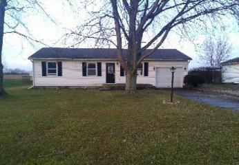  304 Woodsview Dr, Jeffersonville, OH photo