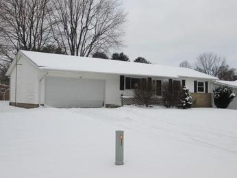  3529 Briardale Dr NW, Massillon, OH photo