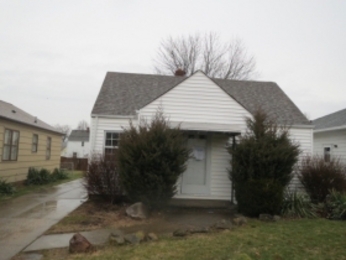  8218 Pinegrove Ave, Parma, OH photo