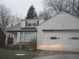  1079 Hillstone Road, Cleveland Heights, OH photo