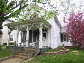  32 S Chillicothe St, South Charleston, OH photo