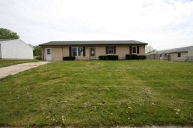  3210 Red Feather Dr, Sidney, OH photo