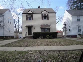  17911 North Boulevard, Maple Heights, OH photo