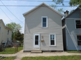  215 Old Main St, Miamisburg, OH photo