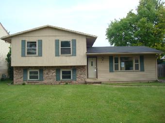  514 Indian Ridge Trl, Rossford, OH photo