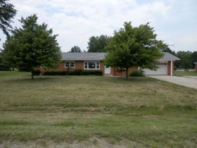 2033 Fenner Rd, Troy, OH photo