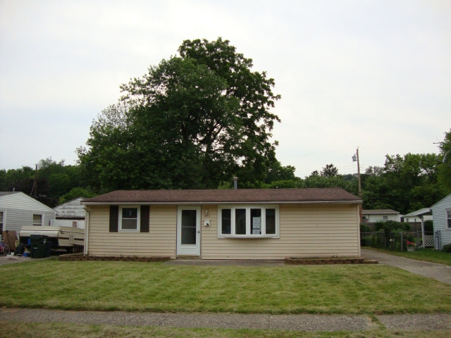 643 S Riverview Ave, Miamisburg, OH photo
