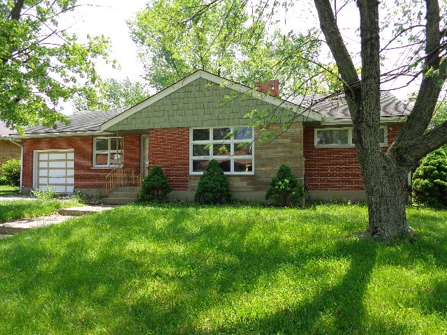  4300 Stein Way Ct, Trotwood, OH photo