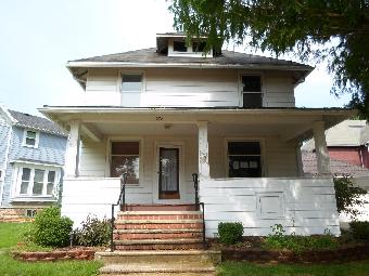  327 Lincoln St, Fremont, OH photo