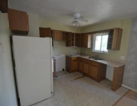 38266 Poplar Dr, Willoughby, OH 6042846