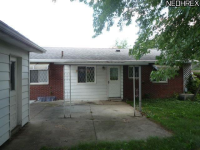  2302 Norman Dr, Stow, Ohio  6050584