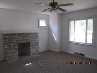  469 Robinson Road, Campbell, OH 6140954