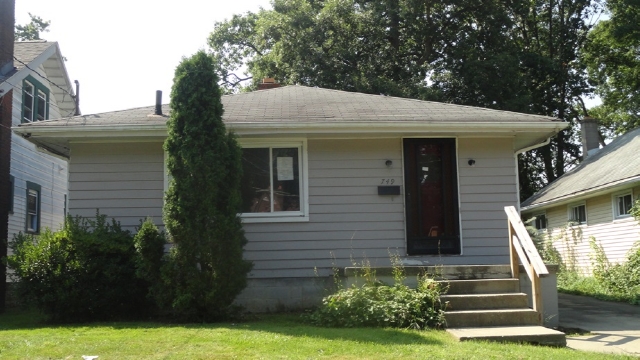  749 Pasadena Ave, Youngstown, OH photo