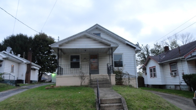  200 Perry Street, Struthers, OH photo
