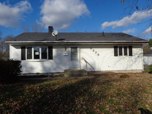  2275 Vale Dr, Kettering, OH photo