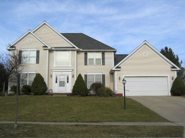  3175 Crown Pointe Dr, Stow, OH photo