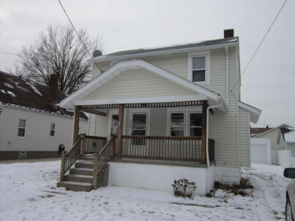  578 Essex St, Akron, OH photo