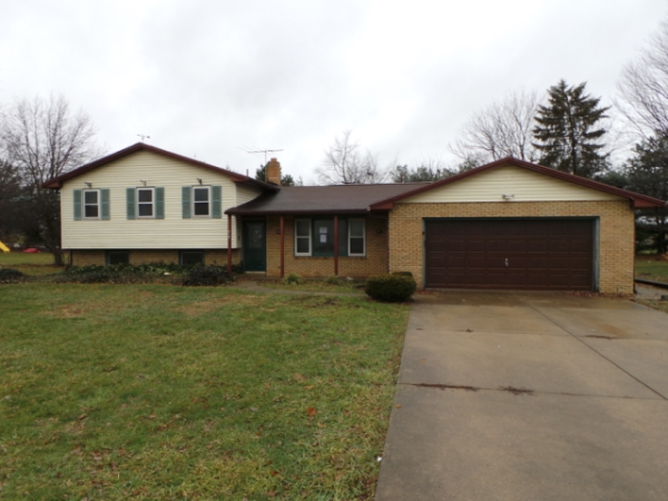  819 Lucille Ave, Canton, OH photo