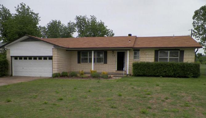  1410 S 10th St, Mcalester, OK photo