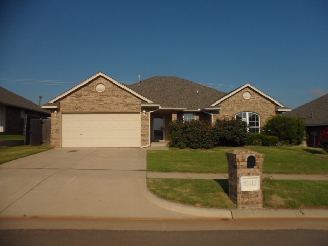  10413 Middlesbrough Lane, Yukon, OK photo