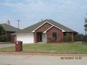  11913 Nw 7th St, Yukon, Oklahoma  photo