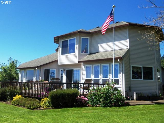  1625 2nd St, Columbia City, OR photo