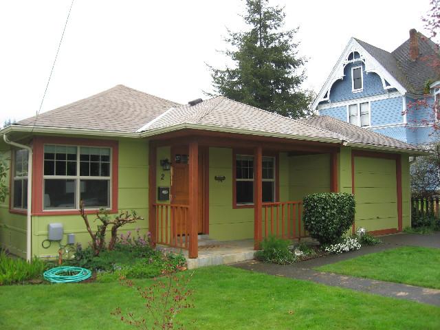  2 S Collier St, Coquille, OR photo