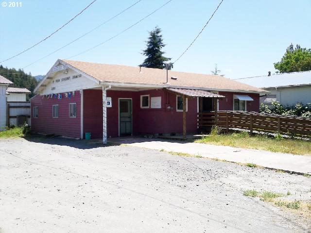  470 1st Ave, Powers, OR photo