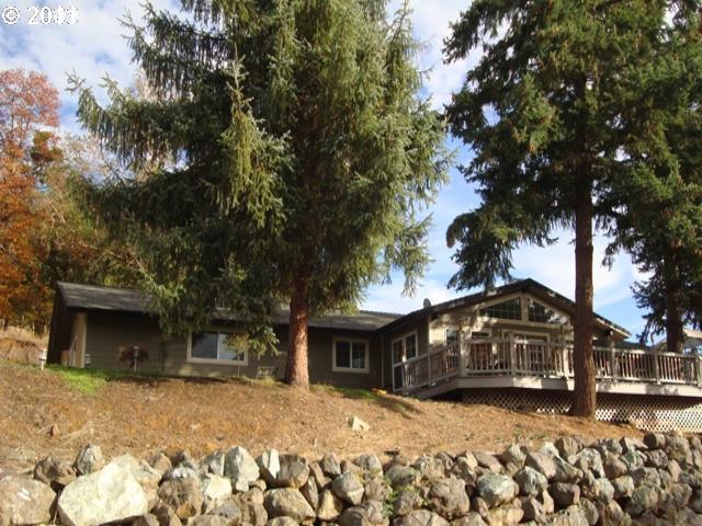  1104 Shoestring Rd, Riddle, OR photo