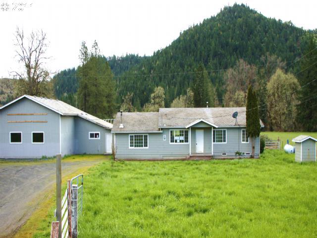 7920 State Highway 42, Tenmile, OR photo