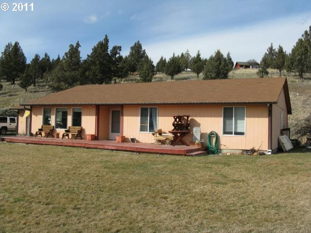  109 Valley View Dr, John Day, OR photo