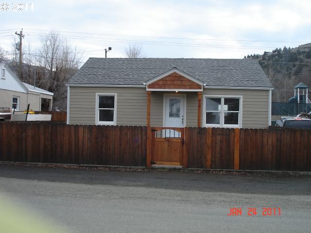  310 NW 3rd Ave, John Day, OR photo