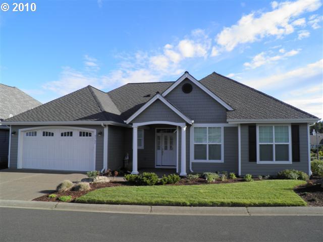  5785 SW Barnacle Ct, South Beach, OR photo