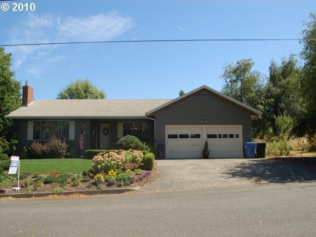  360 Gilles St, Mount Angel, OR photo