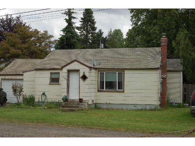  506 N 3rd St, Silverton, OR photo