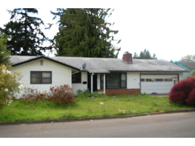  920 Marion St, Woodburn, OR photo