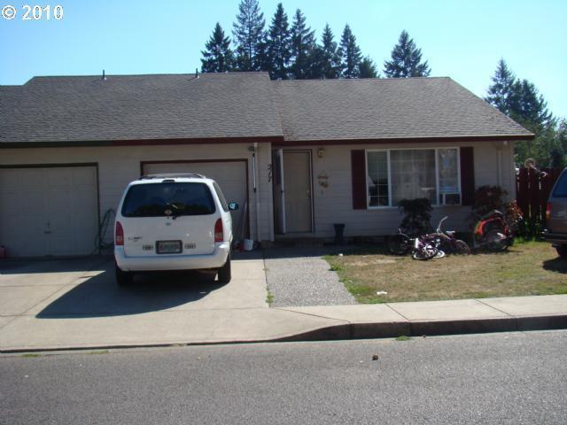  217 W 2nd Place Cir, Lafayette, OR photo