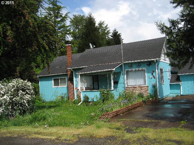  109 SW Water St, Sheridan, OR photo