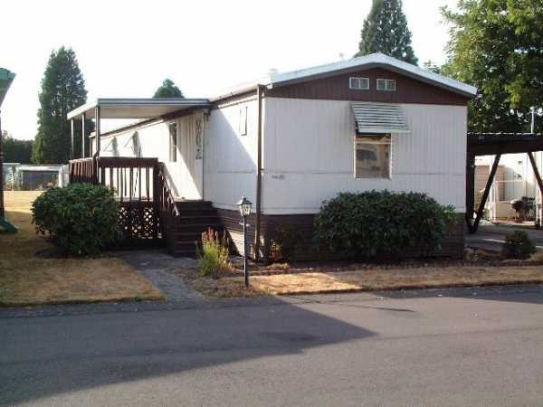  205 South 54th St, Lot 57, Springfield, OR photo