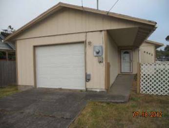  6562 SW Fleet Ave, Lincoln City, OR photo