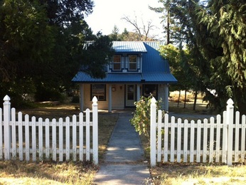  1204 Second Avenue, Gold Hill, OR photo