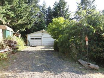  157 25th St, Port Orford, OR photo