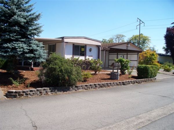  3800 N Mountain View Dr #52, Albany, OR photo