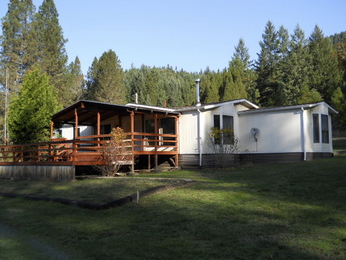  998 Placer Road, Wolf Creek, OR photo